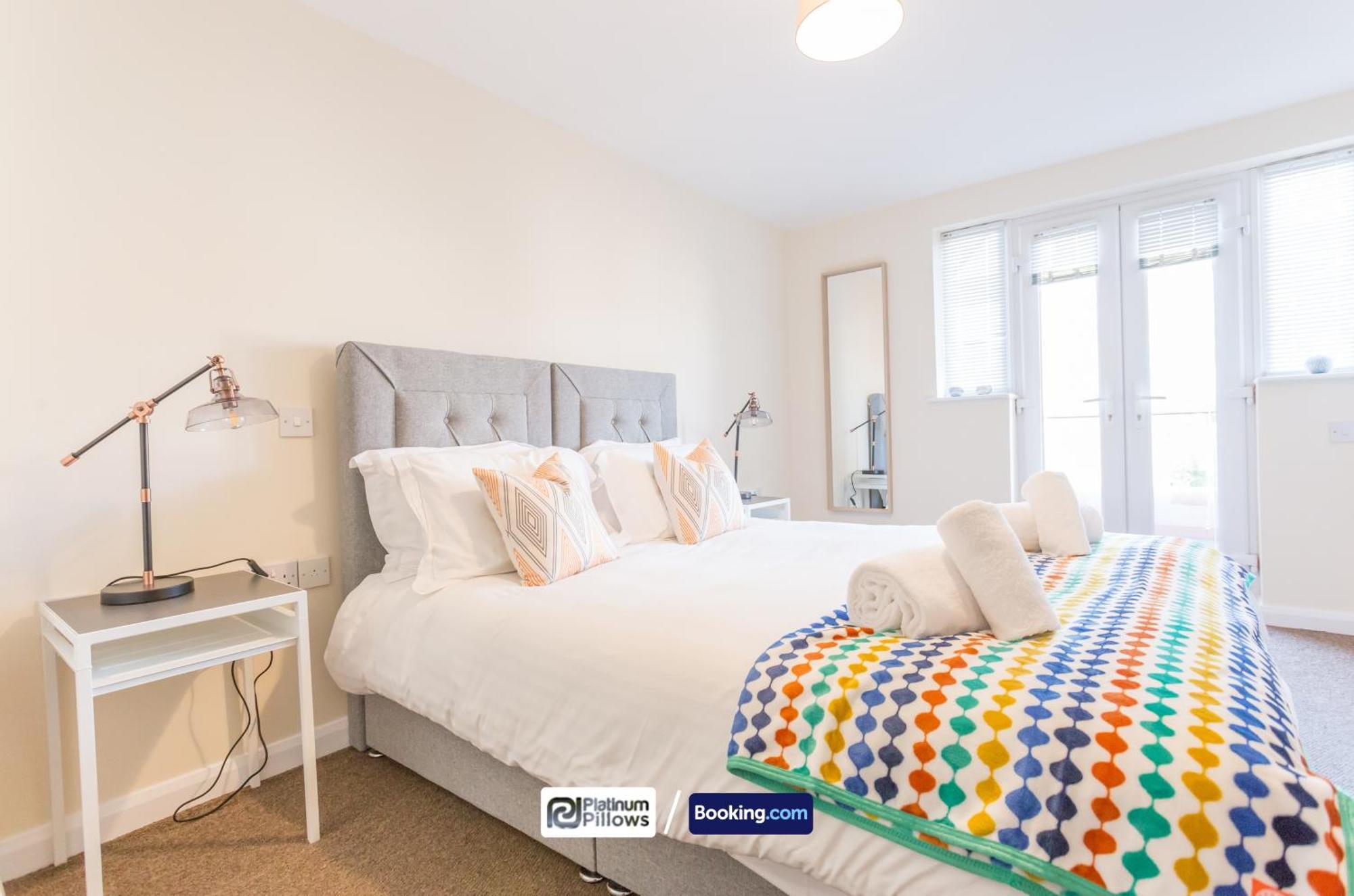 Modern Oxford 2 Bedroom Apartments, Families & Contractor Accommodation, Near John Radcliffe Hospital Εξωτερικό φωτογραφία