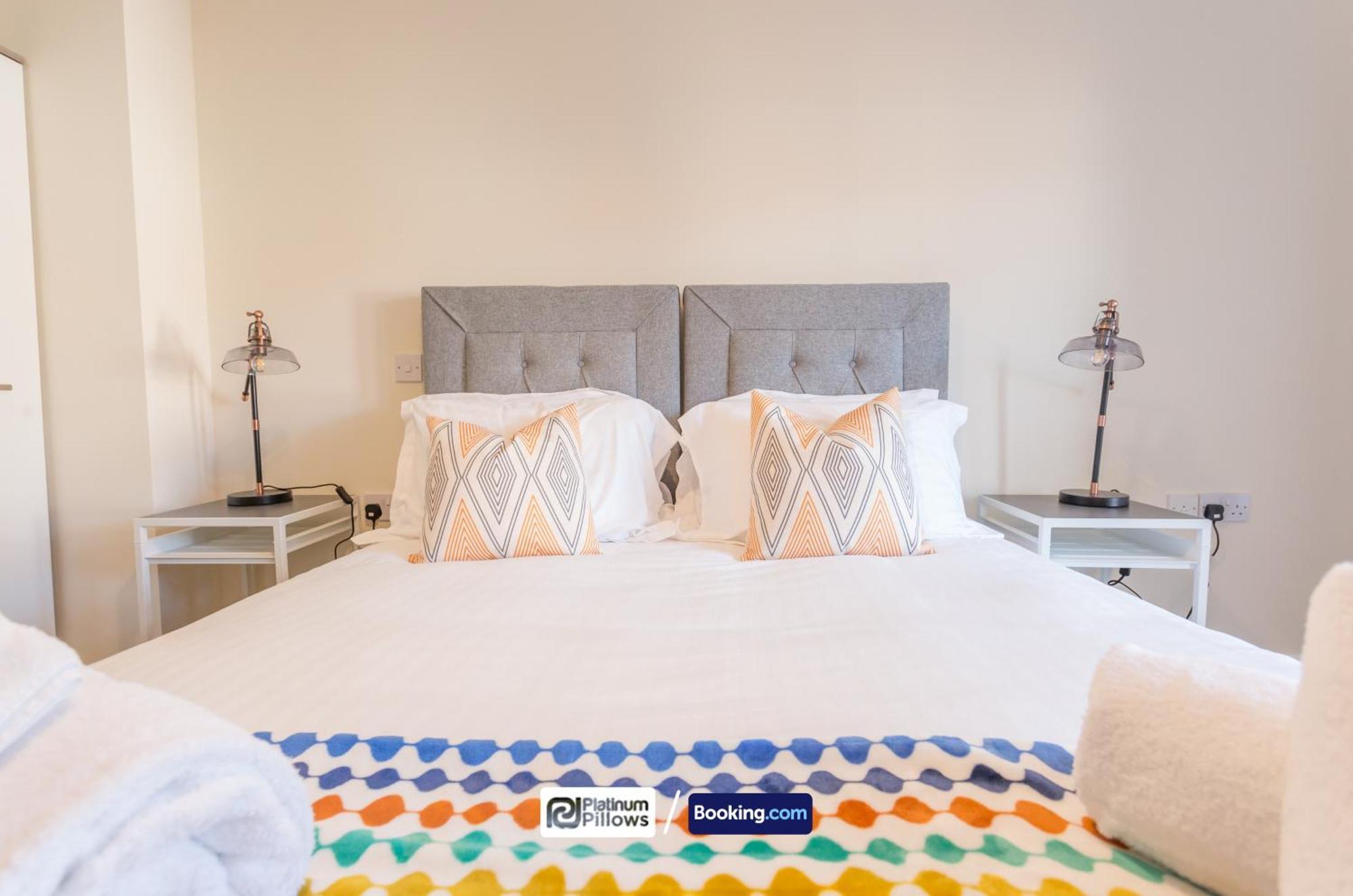 Modern Oxford 2 Bedroom Apartments, Families & Contractor Accommodation, Near John Radcliffe Hospital Εξωτερικό φωτογραφία