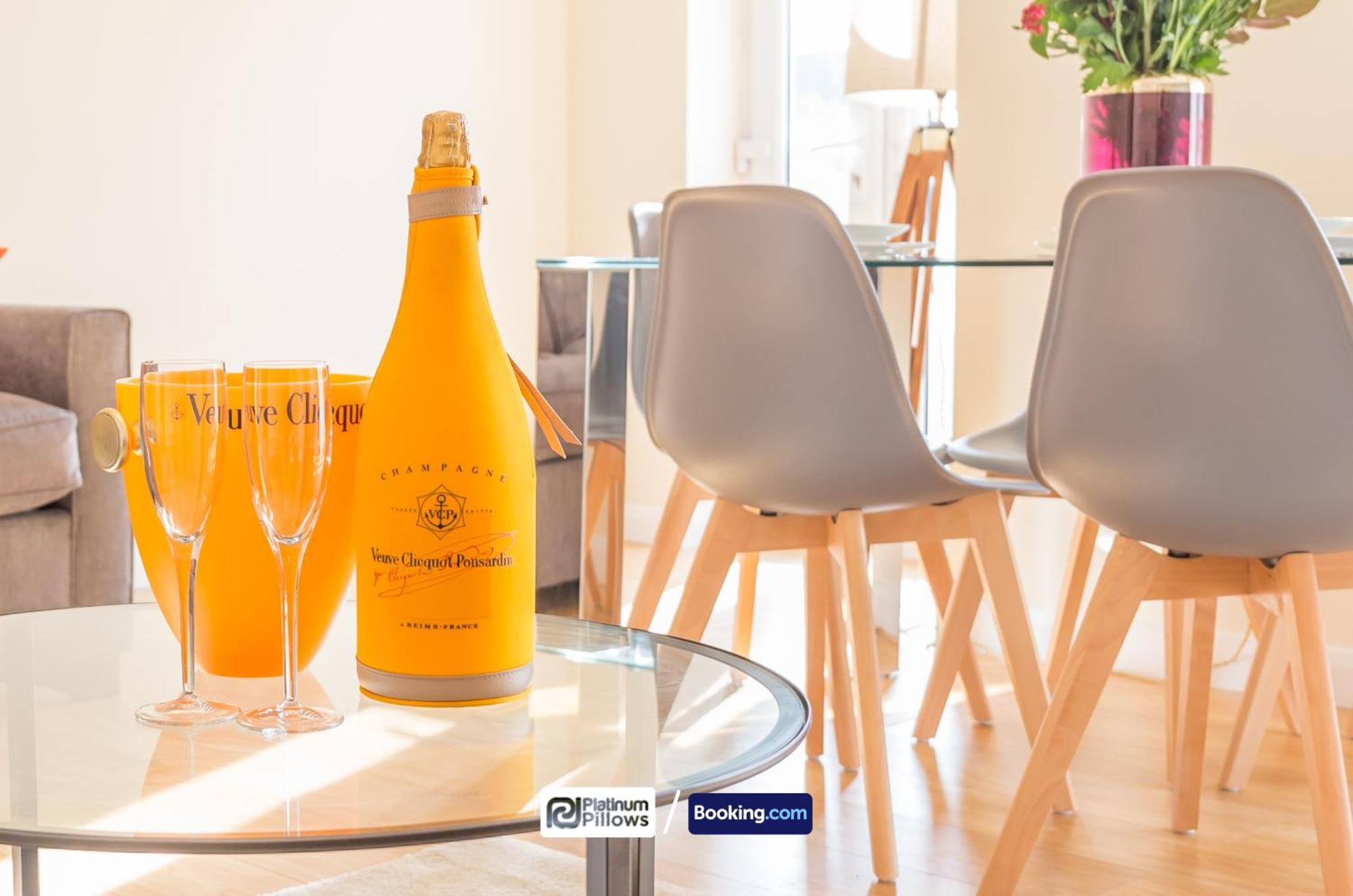Modern Oxford 2 Bedroom Apartments, Families & Contractor Accommodation, Near John Radcliffe Hospital Εξωτερικό φωτογραφία