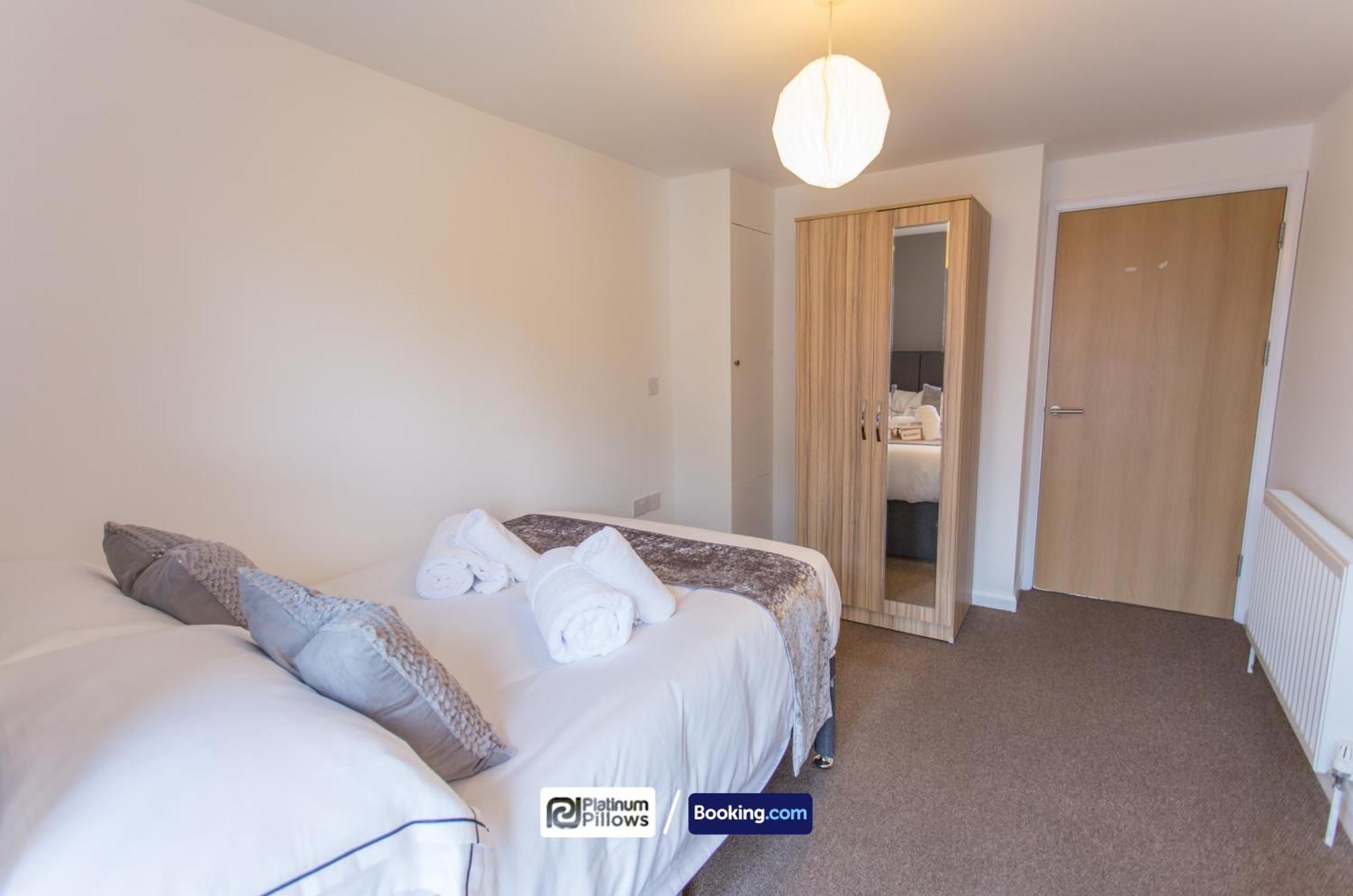 Modern Oxford 2 Bedroom Apartments, Families & Contractor Accommodation, Near John Radcliffe Hospital Εξωτερικό φωτογραφία