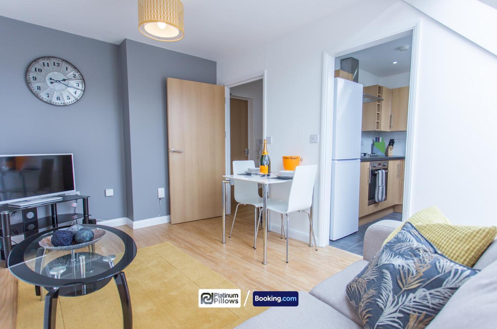 Modern Oxford 2 Bedroom Apartments, Families & Contractor Accommodation, Near John Radcliffe Hospital Εξωτερικό φωτογραφία